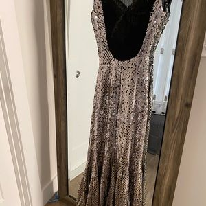 Dress/ prom/ black tie event